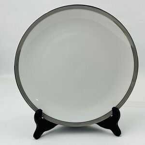 Vintage‎ Thomas Dinner Plate 9.5" Gray Platinum Band & Trim THO194